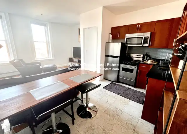 Property at 483 Beacon St #96, Boston, MA, 02115, 1 bed, 1 bath, [object Object]