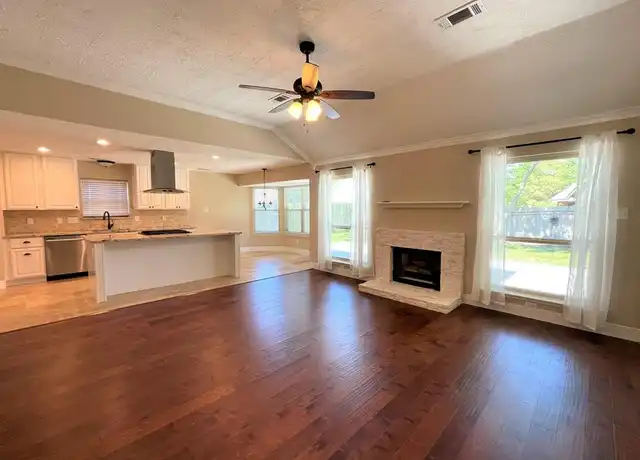 Property at 2319 Foundary Dr, Katy, TX, 77493, 4 beds, 2.5 baths, [object Object]