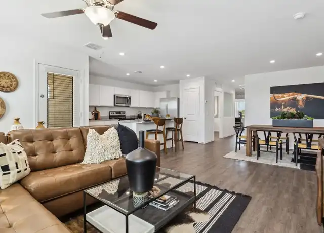 Property at 1573 E Drayman Dr, Casa Grande, AZ, 85122, 3 beds, 2 baths, [object Object]