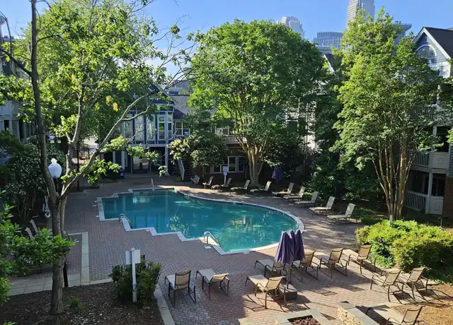 Property at 517 N Graham St Unit 3B, Charlotte, NC, 28202, 1 bed, 1 bath, [object Object]
