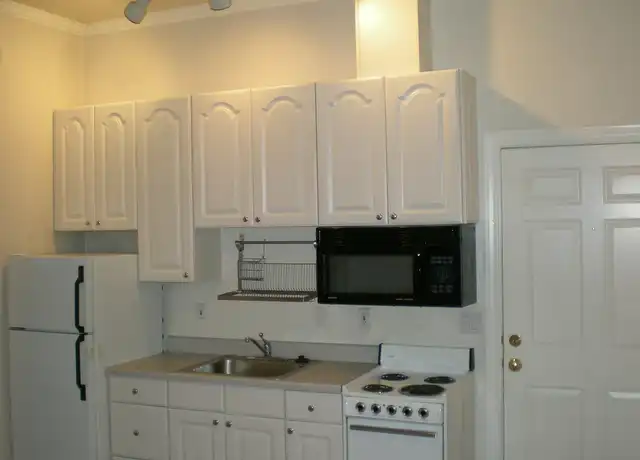 Property at 1504 18th Ave, Seattle, WA, 98122, 1 bed, 1 bath, [object Object]