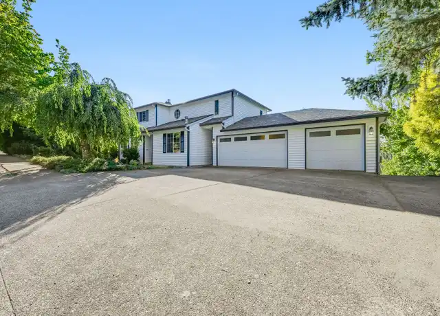 Property at 911 SW 8th St, Gresham, OR, 97080, 4 beds, 4 baths, [object Object]