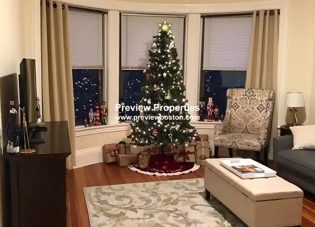Property at 1463 Beacon St Unit 32P, Brookline, MA, 02446, 1 bed, 1 bath, [object Object]
