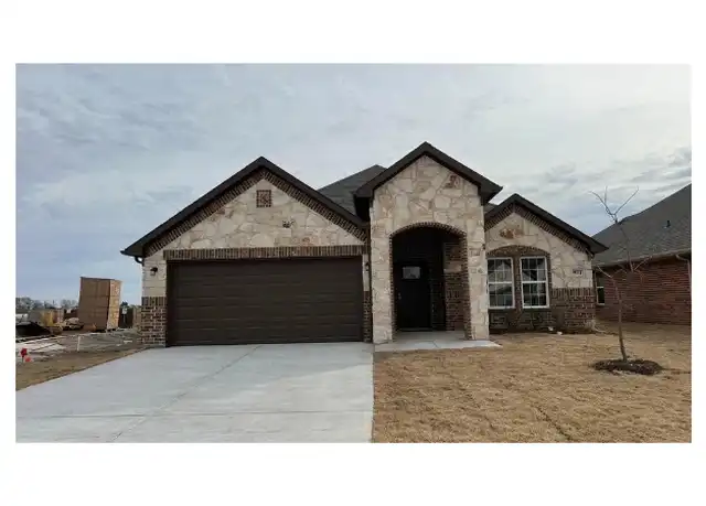 Property at 901 Ransom Way, Greenville, TX, 75402, 1 bed, 1 bath, [object Object]