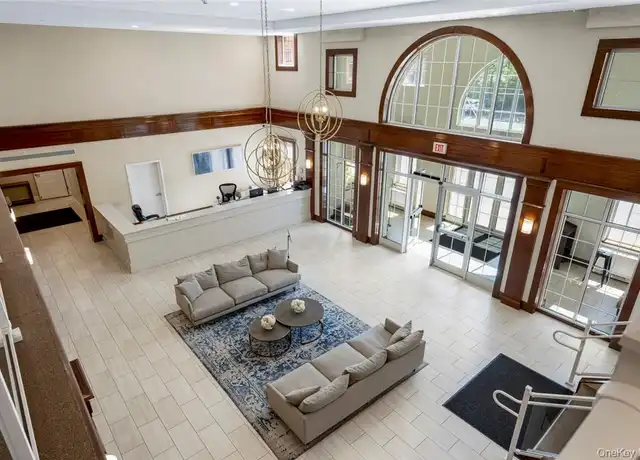 Property at 10 Byron Pl #217, Larchmont, NY, 10538, 2 beds, 2 baths, [object Object]