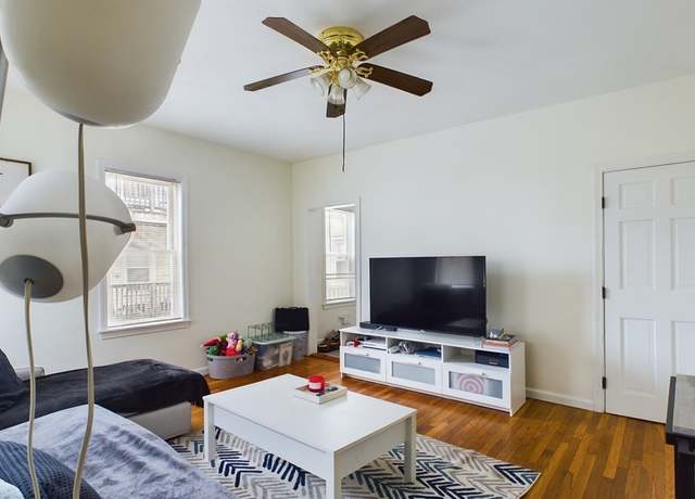 Photo of 64 Trafford St Unit 5, Quincy, MA 02169