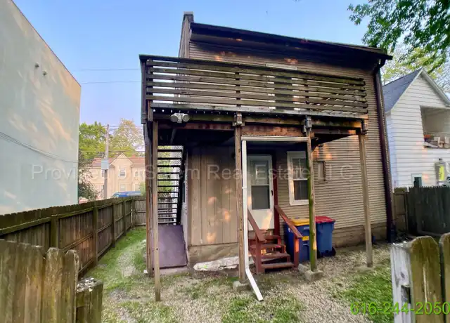 Property at 344 Diamond Ave SE Unit 2, Grand Rapids, MI, 49506, 3 beds, 1 bath, [object Object]