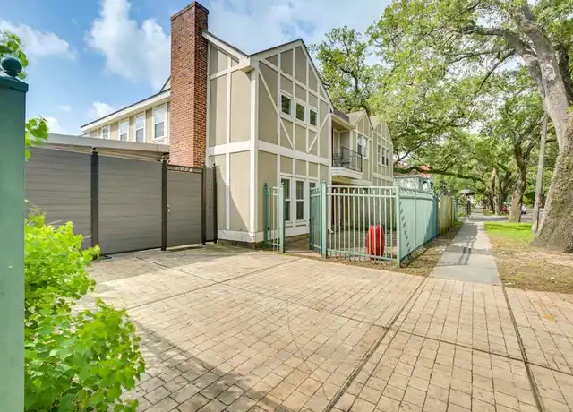 Property at 2307 S Carrollton Ave, New Orleans, LA, 70118, 3 beds, 2 baths, [object Object]