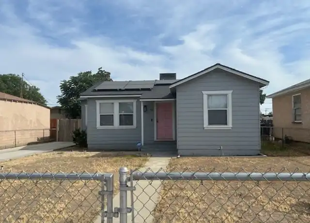 Property at 515 30th St, Bakersfield, CA, 93301, 2 beds, 1 bath, [object Object]