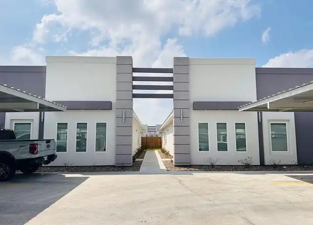 Property at 2918 W Driftwood St Unit 4, Edinburg, TX, 78541, 2 beds, 2 baths, [object Object]