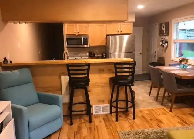 Property at 506 Sunnyside Ln, Hopkins, MN, 55343, 3 beds, 2 baths, [object Object]