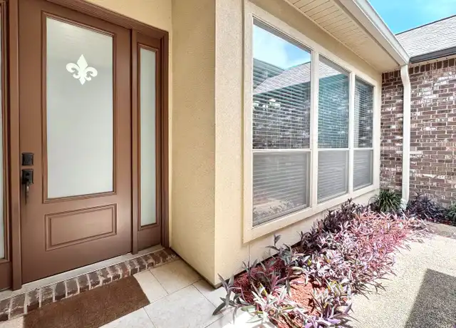 Property at 40015 Champion Tif Dr E, Gonzales, LA, 70737, 3 beds, 2 baths, [object Object]