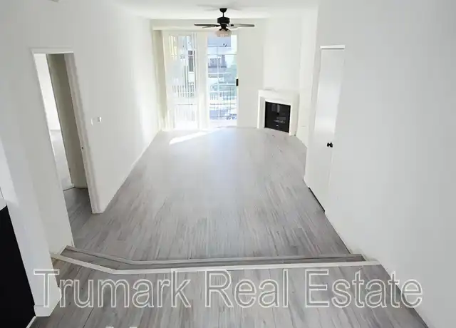 Property at 475 E Orange Grove Ave, Burbank, CA, 91501, 1 bed, 1 bath, [object Object]