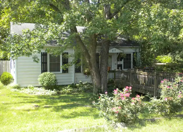 Property at 817 N William St, Columbia, MO, 65201, 2 beds, 1 bath, [object Object]