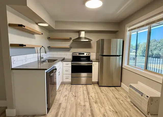 Photo of 1608 E Mission Ave, Spokane, WA 99202