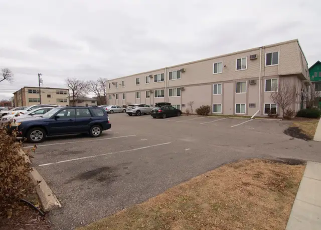 Photo of 2741 Pillsbury Ave S, Minneapolis, MN 55408