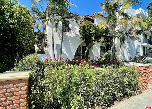 Property at 854 4th St Unit B, Santa Monica, CA, 90403, 1 bed, 1 bath, [object Object]