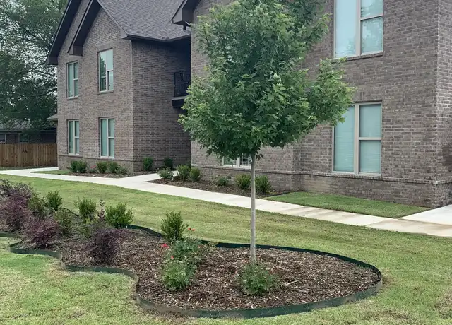 Property at 2417 Tulsa St Unit G, Fort Smith, AR, 72901, 1 bed, 1 bath, [object Object]