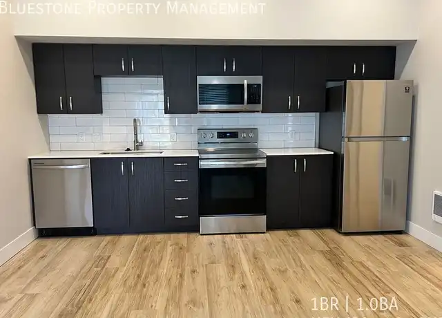 Property at 20711 SE Stark St Unit D235, Gresham, OR, 97030, 1 bed, 1 bath, [object Object]