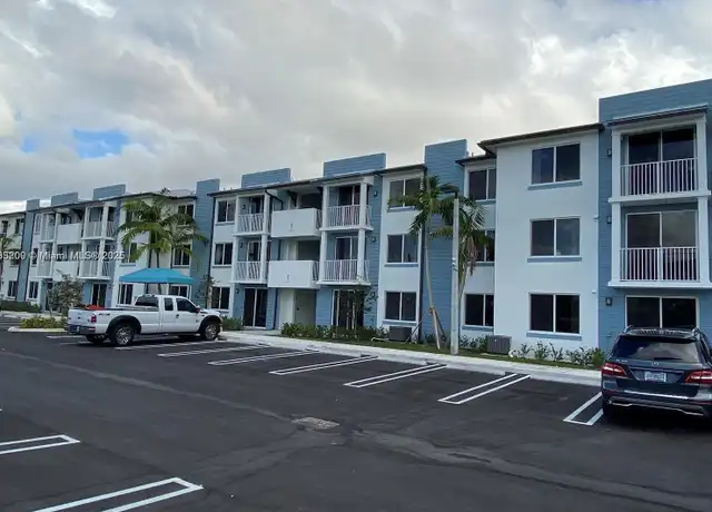 Property at 26511 SW 146th Ct Unit 203, Princeton, FL, 33032, 2 beds, 1 bath, [object Object]