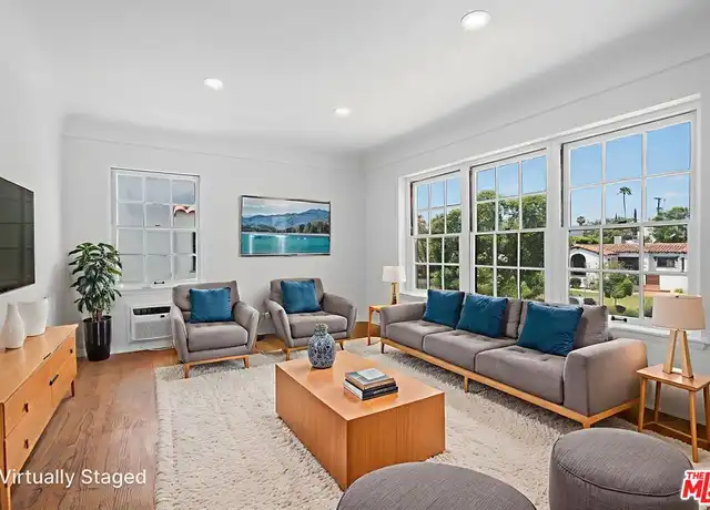 Property at 1558 S Genesee Ave Unit 1, Los Angeles, CA, 90019, 1 bed, 1 bath, [object Object]