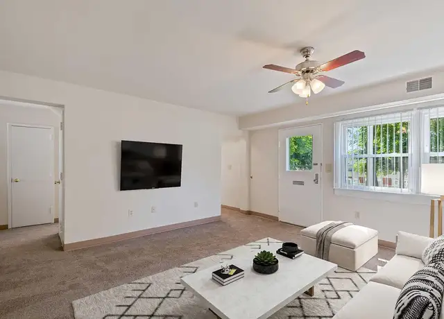 Photo of 3 Sycamore Ct, Annapolis, MD 21402