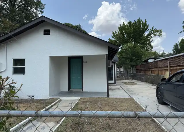 Property at 331 Madero St, San Antonio, TX, 78207, 3 beds, 1 bath, [object Object]