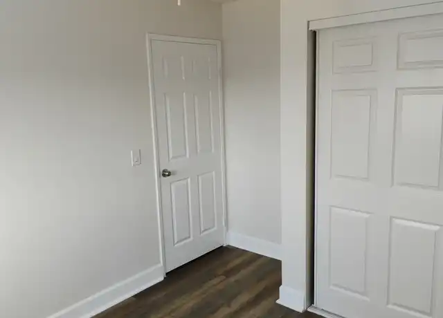 Property at 209 E 116th Pl Unit 209, Los Angeles, CA, 90061, 3 beds, 1 bath, [object Object]