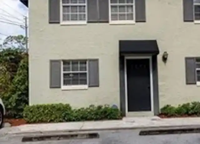 Property at 3288 S Bumby Ave, Orlando, FL, 32806, 2 beds, 1.5 baths, [object Object]