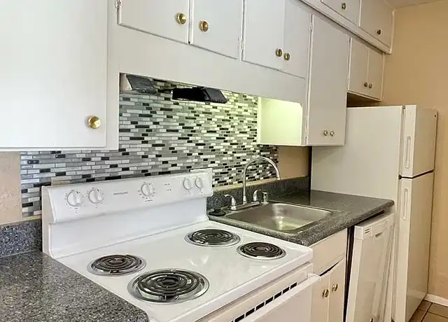 Property at Handley Oaks Apartments - 2120 Handley Dr, Fort Worth, TX, 76112, 1-2 bed, 1-1.5 bath, [object Object]