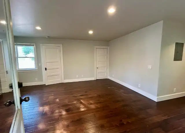 Property at 331 E Victoria St, Santa Barbara, CA, 93101, 1 bed, 1 bath, [object Object]