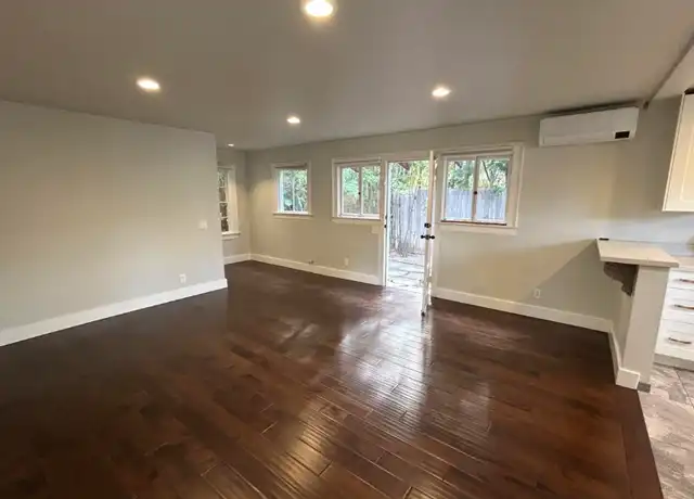 Property at 331 E Victoria St, Santa Barbara, CA, 93101, 1 bed, 1 bath, [object Object]