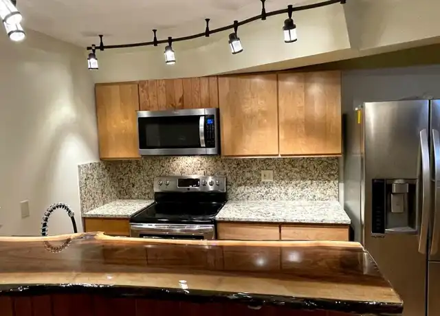 Property at 1850 Arbordale St, Ann Arbor, MI, 48103, 3 beds, 2.5 baths, [object Object]