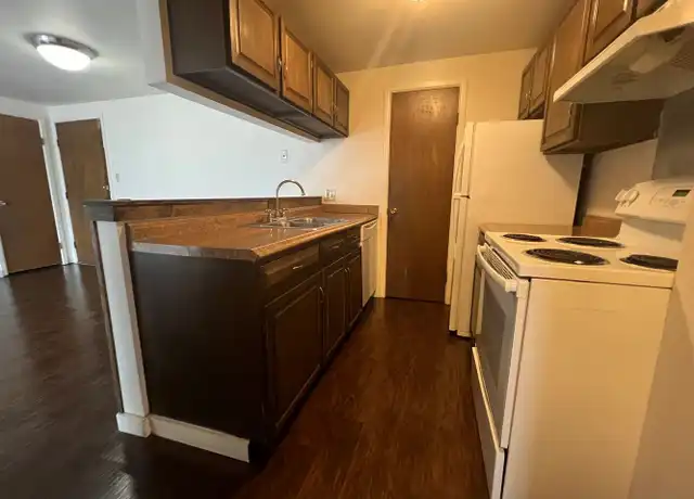 Property at 1001 Robertson St Unit B5, Fort Collins, CO, 80524, 2 beds, 1 bath, [object Object]