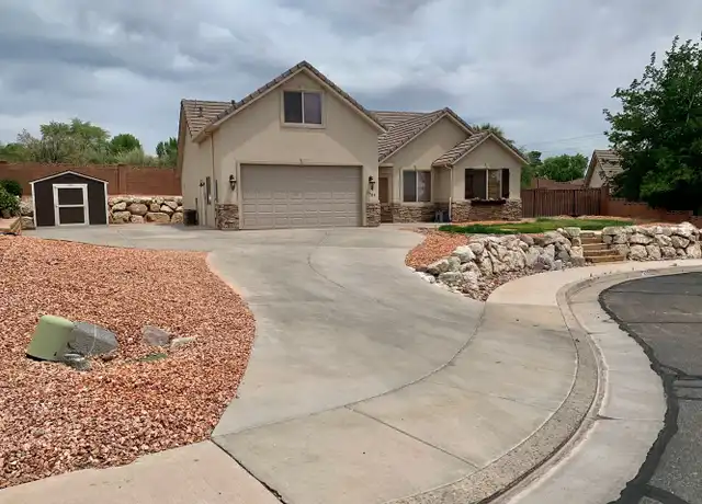 Property at 2585 E 40 N, St George, UT, 84790, 4 beds, 2 baths, [object Object]