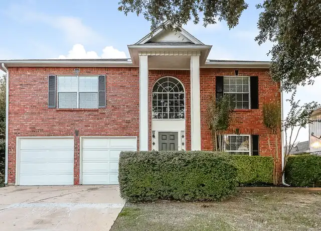 Property at 5528 Royal Meadow Ln, Arlington, TX, 76017, 3 beds, 2.5 baths, [object Object]