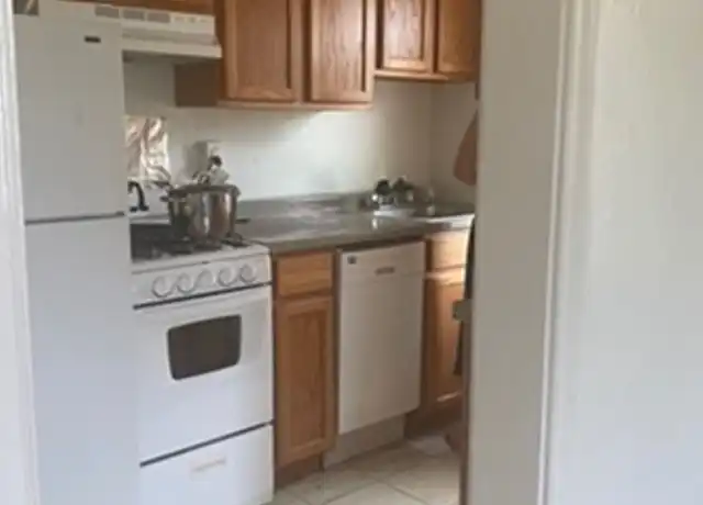 Property at 5604 Fifth Ave, Pittsburgh, PA, 15232, 2 beds, 1 bath, [object Object]
