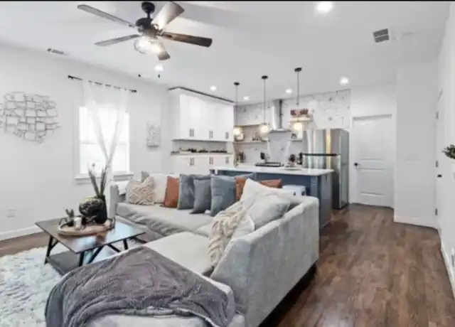 Property at 761 Welch St SW, Atlanta, GA, 30310, 3 beds, 2 baths, [object Object]