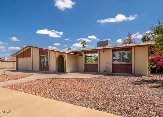 Property at 17219 N Lindner Dr, Glendale, AZ, 85308, 9 beds, 3 baths, [object Object]