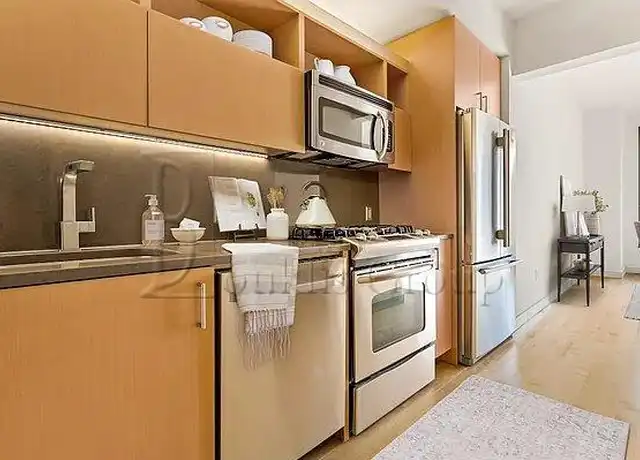 Property at 8 Spruce St Unit 07Q, New York, NY, 10038, 1 bed, 1 bath, [object Object]