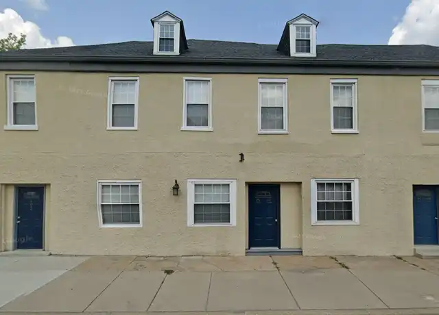 Property at 418 S Main St, Columbia, IL, 62236, 2 beds, 1 bath, [object Object]