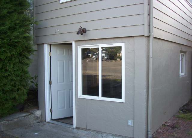 Photo of 1713 S Market Blvd Unit 2, Chehalis, WA 98532