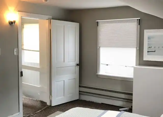 Property at 12 E Germantown Pike Unit 4, Plymouth Meeting, PA, 19462, 2 beds, 2 baths, [object Object]