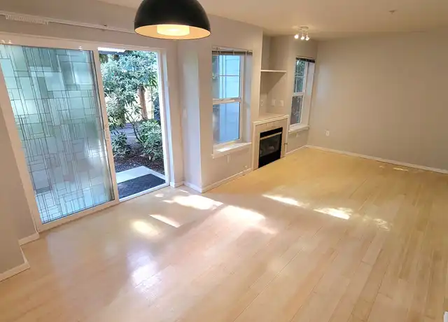 Property at 14035 Greenwood Ave N Unit B1, Seattle, WA, 98133, 2 beds, 2 baths, [object Object]