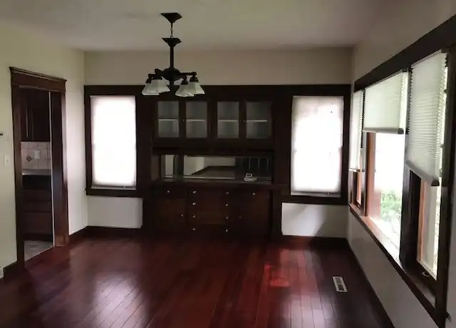 Property at 17 E 14th Ave, Spokane, WA, 99202, 4 beds, 2 baths, [object Object]