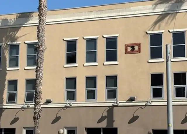Property at 920 E Santa Ana Blvd, Santa Ana, CA, 92701, 1 bed, 2.5 baths, [object Object]