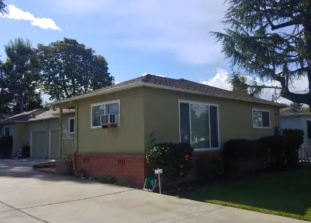 Property at 1002 Hudson St, Redwood City, CA, 94061, 2 beds, 1 bath, [object Object]