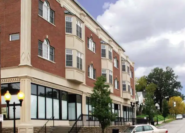 Property at 6414 Wise Ave Unit 401, St. Louis, MO, 63139, 3 beds, 2 baths, [object Object]