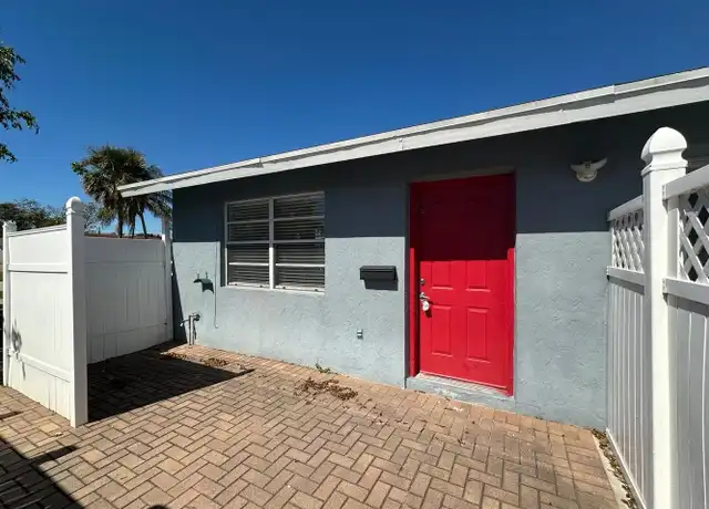 Property at 556 Holly Dr Unit A, Palm Beach Gardens, FL, 33410, 2 beds, 2 baths, [object Object]