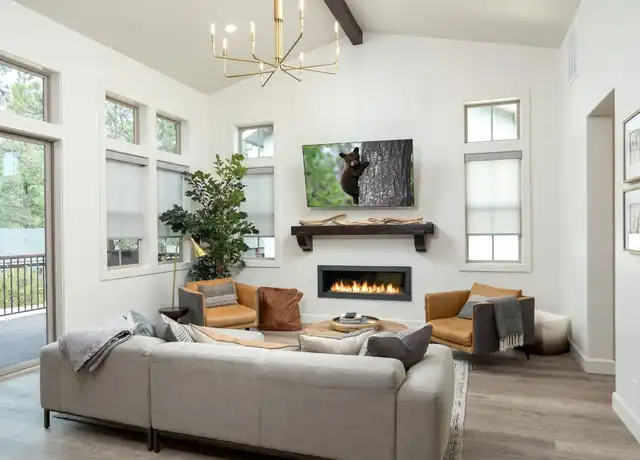 Property at 812 Pine Meadow Ct, Big Bear Lake, CA, 92315, 4 beds, 3.5 baths, [object Object]